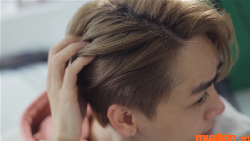 Side part vuốt rủ Hàn Quốc