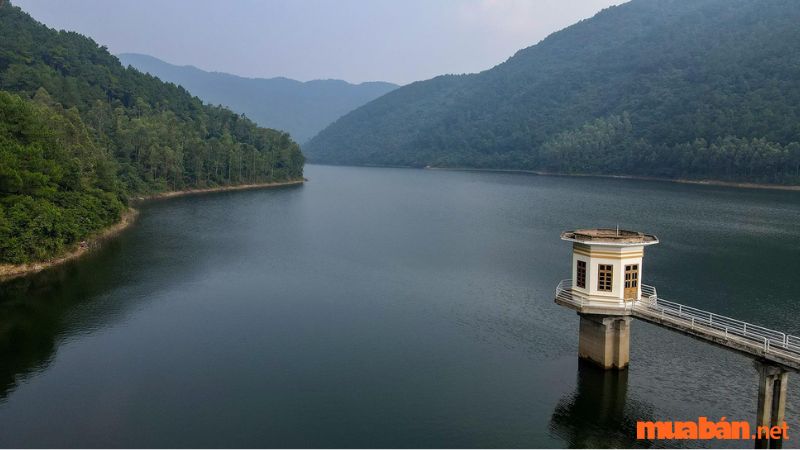 Hồ Xạ Hương thơ mộng 