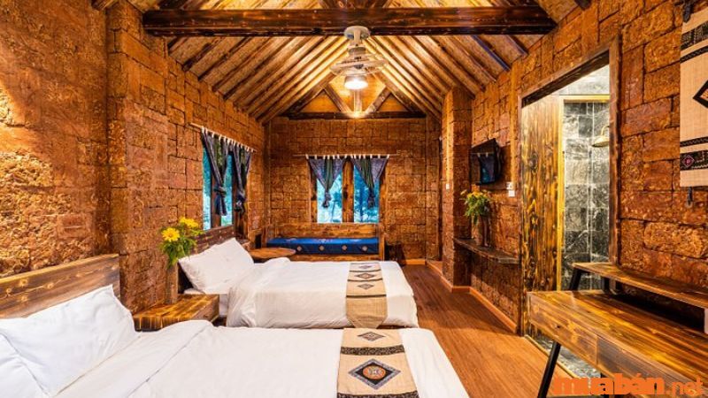 Sapa Riverside Ecolodge có 7 phòng được thiết kế theo phong cách nhà sàn