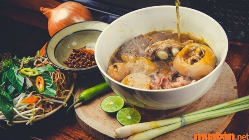 Bún bò Nha Trang có hương vị đặc biệt