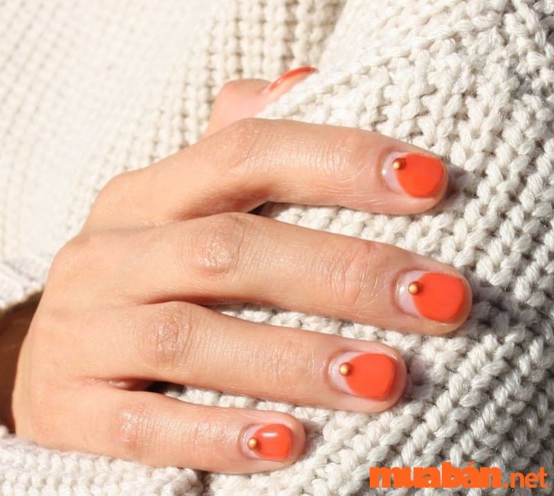 Một mẫu nail sơn thạch đơn giản màu cam