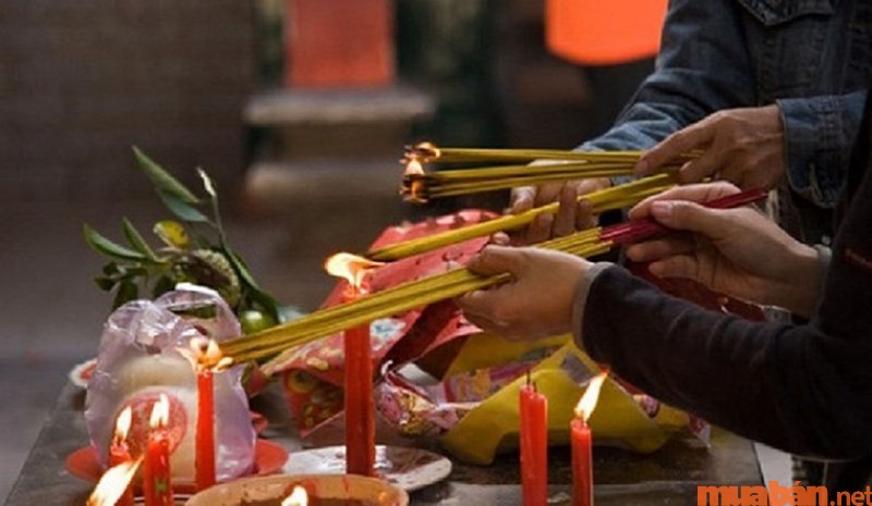 Cúng sao giải hạn là phong tục hóa giải sao truyền thống của người Việt