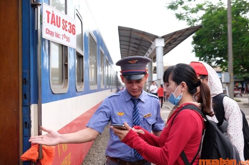 Đặt vé online để hưởng những ưu đãi hấp dẫn khi đặt vé tàu Sài Gòn Quy Nhơn