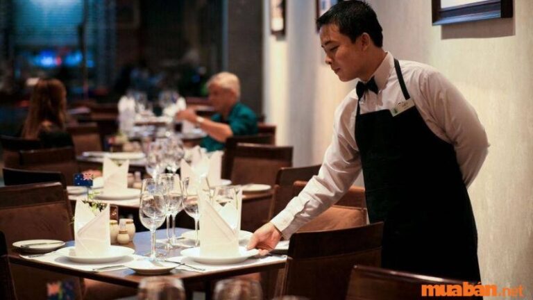 Bản mô tả công việc phục vụ nhà hàng đầy đủ và chi tiết nhất