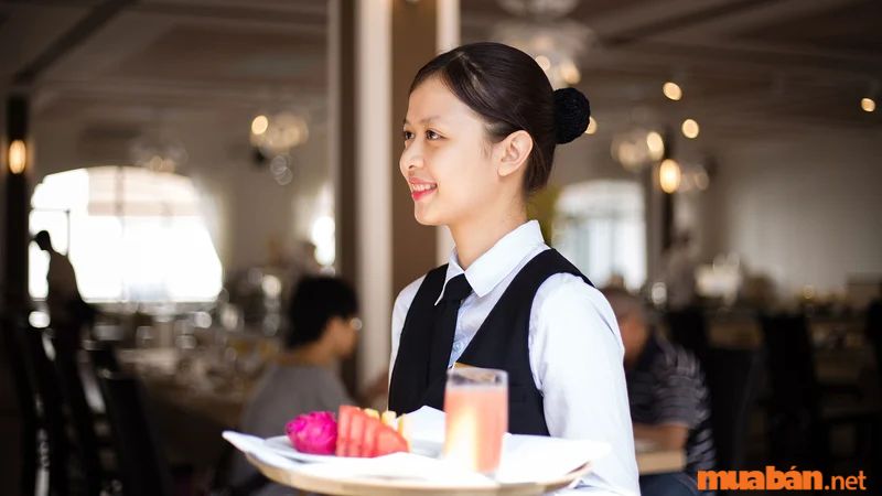 Quy trình làm việc của nhân viên phục vụ nhà hàng