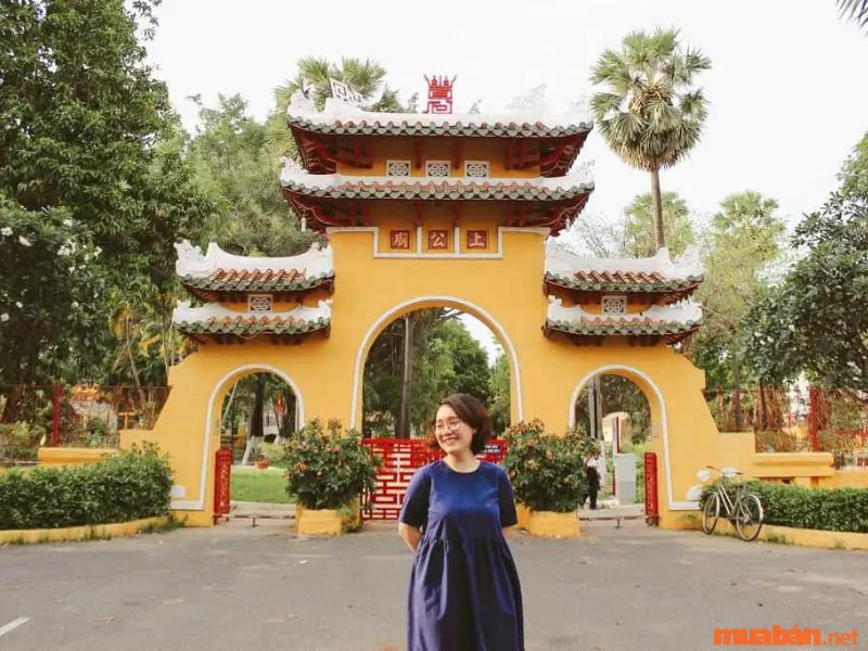 Chụp hình Tết đẹp tại thành phố Hồ Chí Minh: Lăng Ông Bà Chiểu