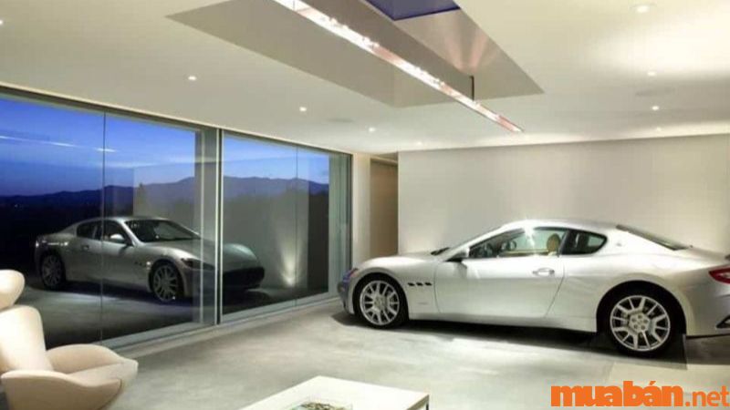 Thiết kế nhà để xe ô tô bằng khung cửa kính hiện đại và sang trọng