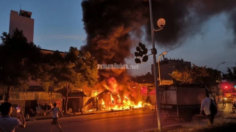 Mơ nhà sập do hỏa hoạn, cháy nổ - Nguồn: Internet