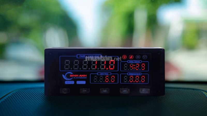 Yêu cầu tài xế bật đồng hồ tính tiền (taxi meter)