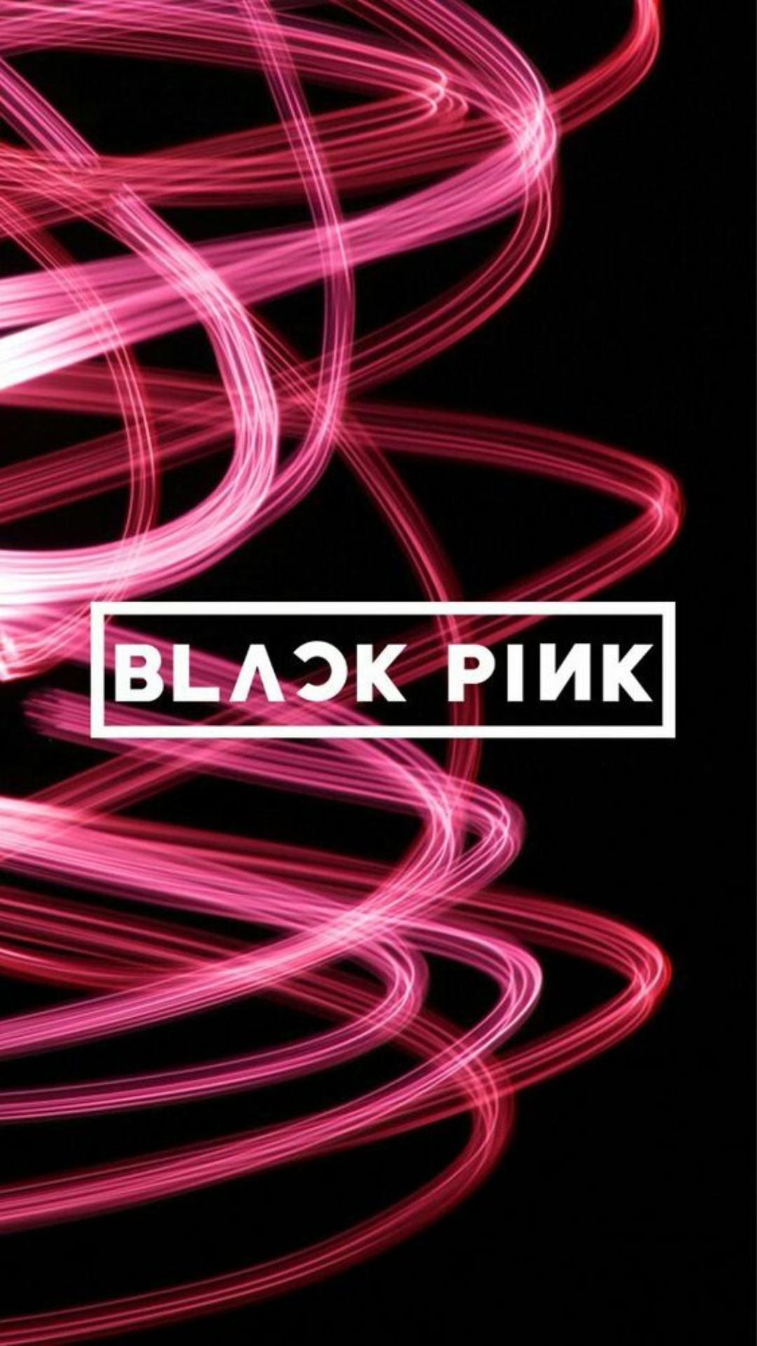 Logo BlackPink nổi bật giữa màu đen và hồng