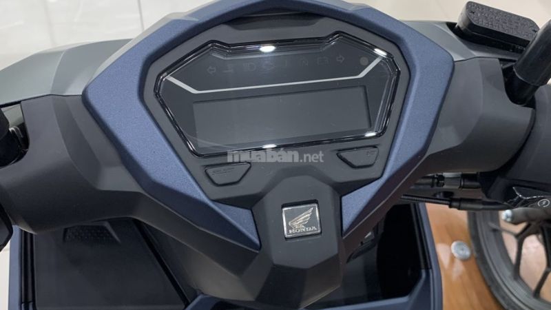Dòng xe tay ga Vario 125 đời 2018 sở hữu màn hình LCD hiện đại