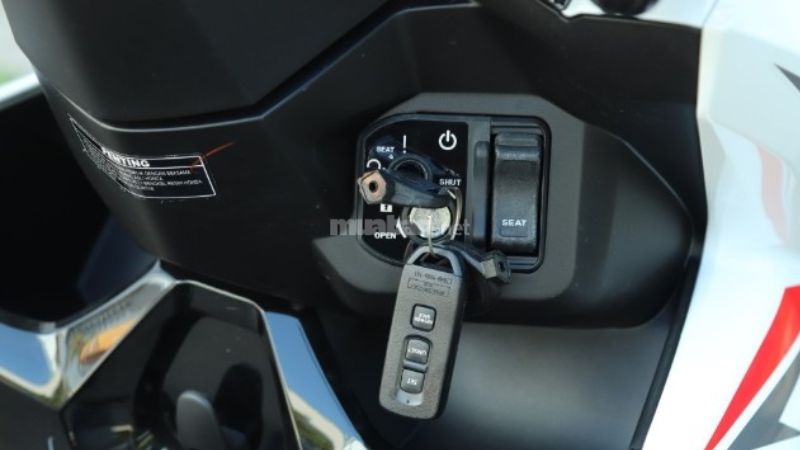 Vario 125 đời 2018 đã trở thành một lựa chọn hấp dẫn với tính năng khóa thông minh Honda Smart Key