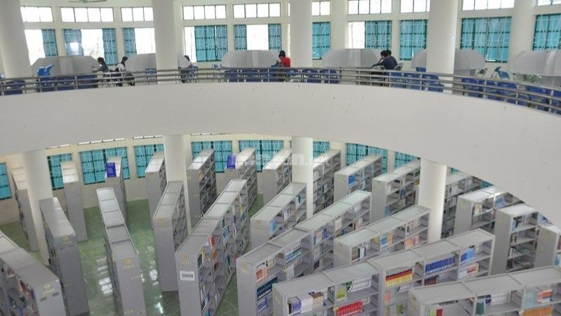 Thư viện trường đại học Nha Trang hiện đại