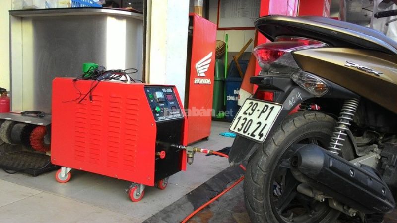 Quy trình vệ sinh buồng đốt xe máy chuẩn nhất