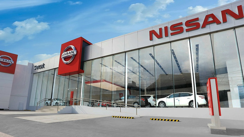 Mua xe tại đại lý chính hãng của Nissan