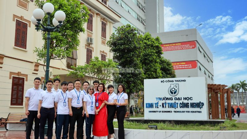 Điểm chuẩn đại học Kinh tế Kỹ thuật Công nghiệp 2023 cơ sở Hà Nội