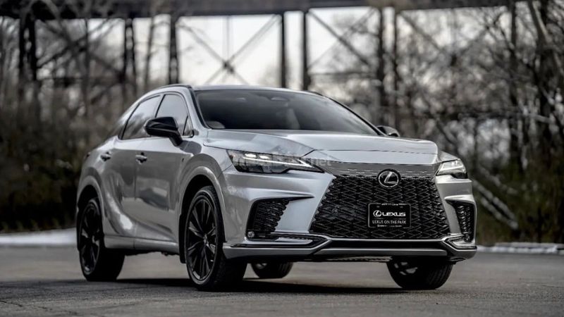 Tìm mua các mẫu xe Lexus RX cũ giá cạnh tranh, chính chủ