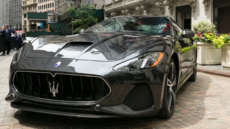 Maserati GranTurismo Sport với thiết kế mũi cá mập