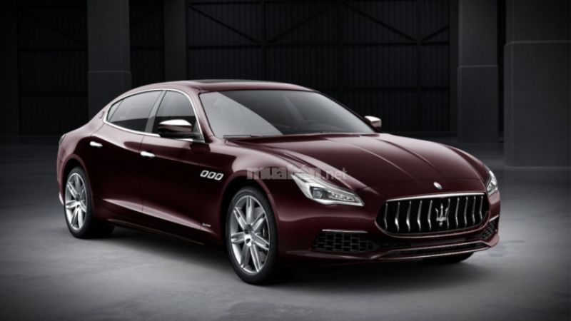 Maserati Ghibli có ngoại hình góc cạnh