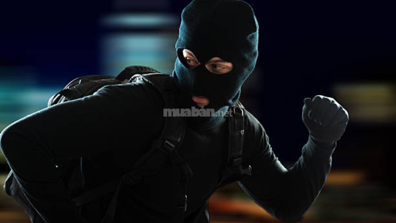 Mơ thấy đuổi bắt ăn trộm