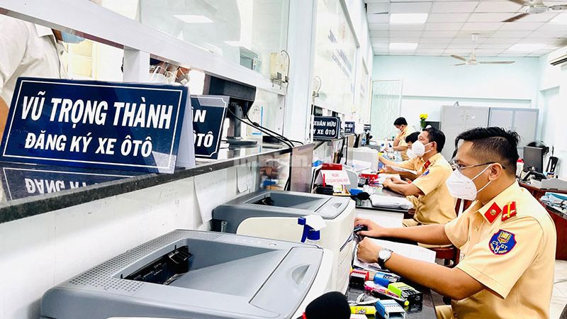 Mua xe mới thì bao lâu có biển số? Quy trình, thủ tục và chi phí Các bước đăng ký biển số cho xe mới
