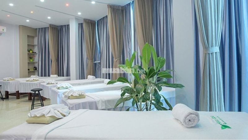 Tổng hợp 18 địa chỉ massage quận 10 chất lượng, giá rẻ Hasu Spa nổi tiếng với kỹ thuật massage truyền thống và không gian thư giãn đậm chất Á Đông