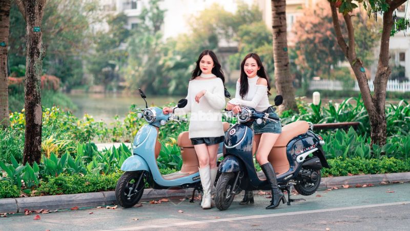 Xe 50cc có cần bằng lái không? Giải đáp chi tiết và vi phạm liên quan Xe 50cc là loại xe gắn máy được trang bị động cơ 50cm3