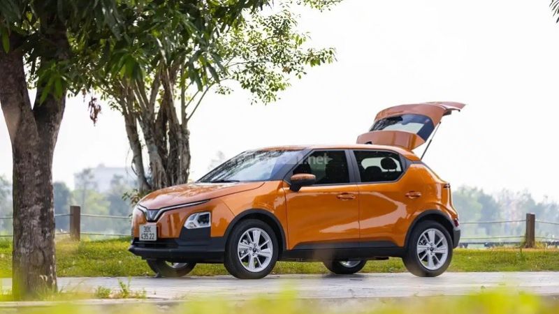 Xe sử dụng khung gầm được thiết kế liền khối với hệ thống treo 