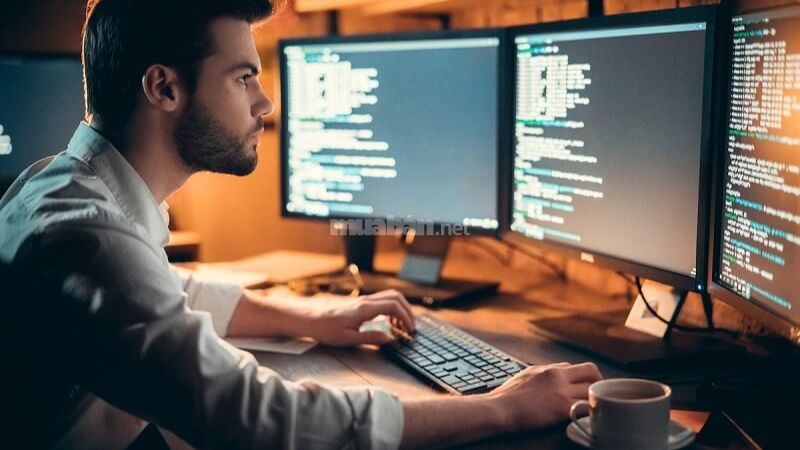 Backend là gì? Tìm hiểu vai trò cốt lõi của Backend Khả năng tổ chức, sắp xếp công việc