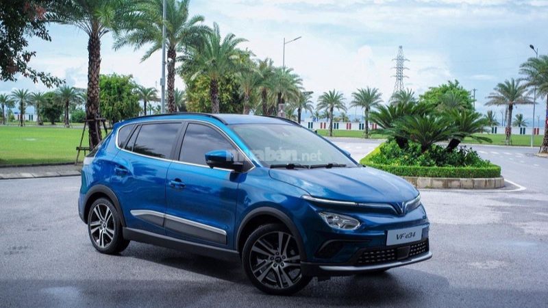 Giá xe Vinfast VF e34: Giá lăn bánh và niêm yết cập nhật 2025 Giá xe VF e34 tùy thuộc vào thời điểm mua xe cụ thể và chương trình khuyến mãi tại Đại lý, Showroom