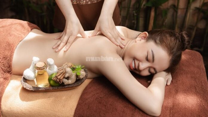 massage trị liệu quận 10