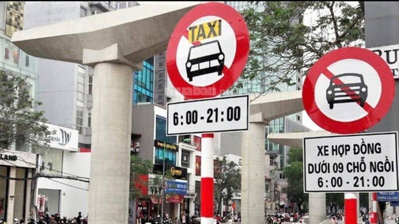 Lỗi đi vào đường cấm ô tô phạt bao nhiêu? Cập nhật quy định 2025 Đường cấm ô tô