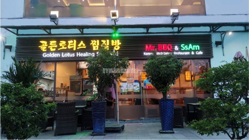 Top 15 địa chỉ massage Quận 7 uy tín, giá cả phải chăng Golden Lotus Healing Spa Land được rất nhiều khách trong và ngoài khen ngợi