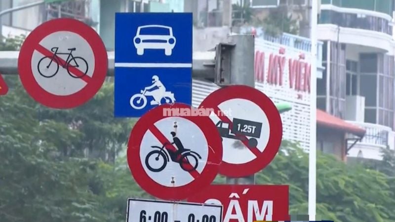 Lỗi đi vào đường cấm xe máy phạt bao nhiêu? Lỗi đi vào đường cấm xe máy phạt bao nhiêu?