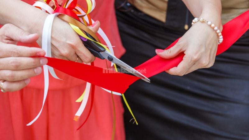 Chọn ngày hợp phong thủy để khai trương sẽ thu hút tài lộc