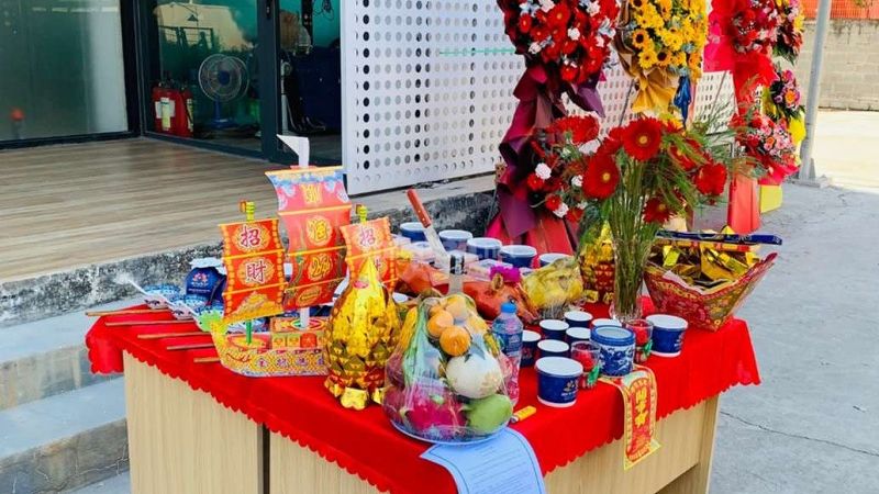 Những người tuổi Tân Hợi 1971 có mệnh Thoa Xuyến Kim nên chọn ngày phù hợp với tuổi mệnh