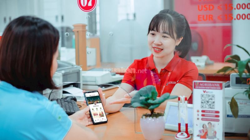 So sánh lãi suất Agribank với các ngân hàng khác