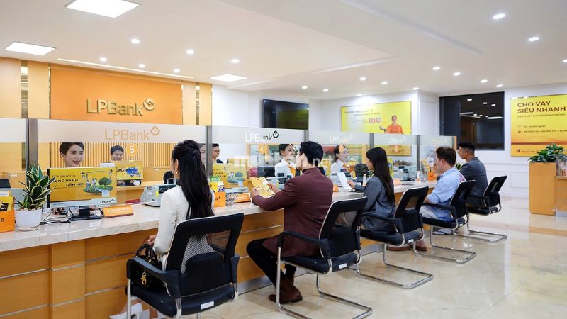Một số câu hỏi thường gặp về lãi suất và ngân hàng LPBank