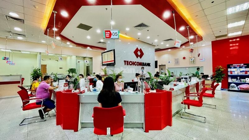 Cách tính lãi suất gửi tiết kiệm ngân hàng Techcombank.