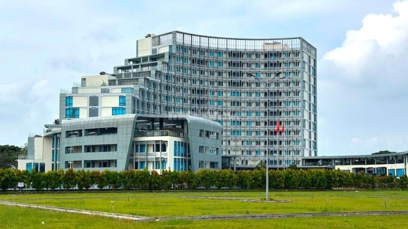 Các trụ sở hành chính huyện/thị xã cũ được tái sử dụng, chuyển đổi công năng.Các trụ sở hành chính huyện/thị xã cũ được tái sử dụng, chuyển đổi công năng. 