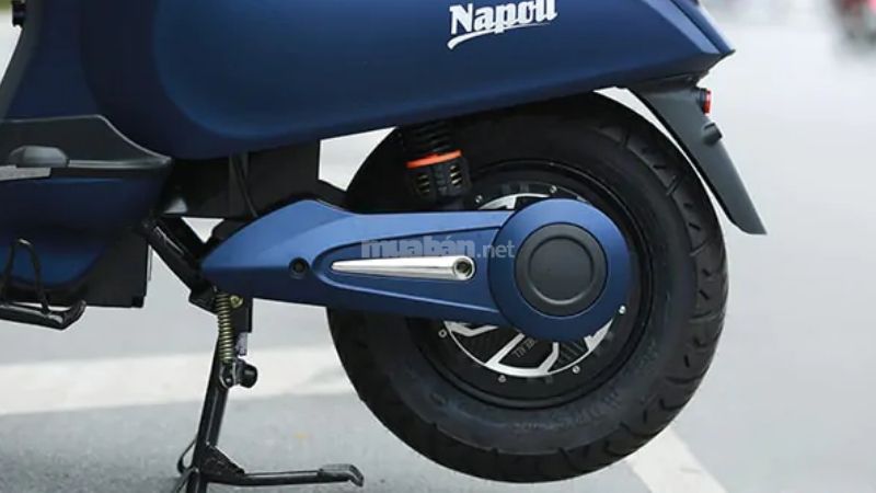 Napoli được trang bị động cơ điện 1.650W