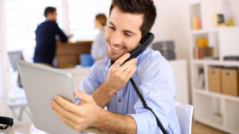 Sàng lọc ứng viên viên qua điện thoại