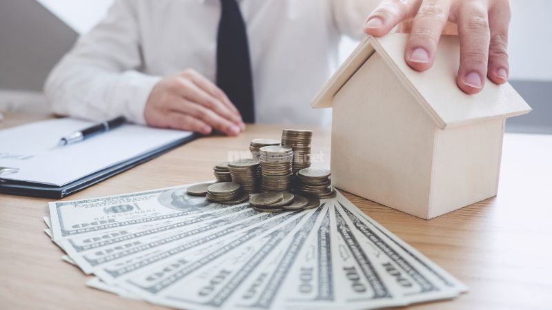 Lạm phát khiến giá nguyên vật liệu tăng, dẫn đến giá nhà tăng