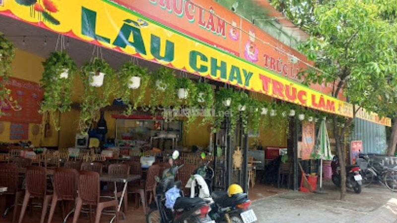 Lẩu chay Trúc Lâm