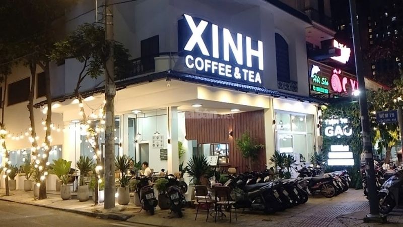Xinh Coffee & Tea nổi bật nhờ không gian rộng rãi, thoáng mát