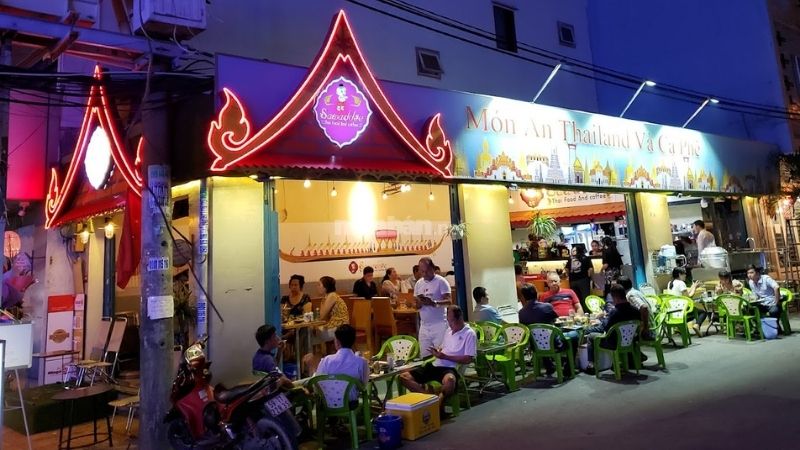 Không gian chuẩn Thái Lan tại quán ăn Thái Sawaddee
