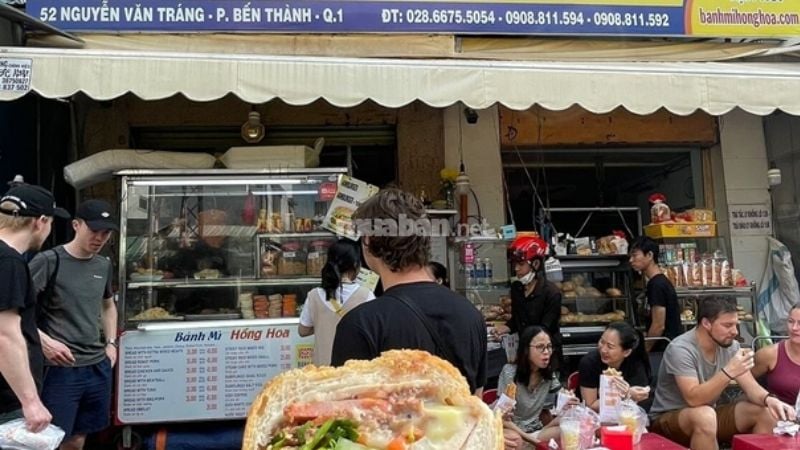 Bánh mì Hồng Hoa
