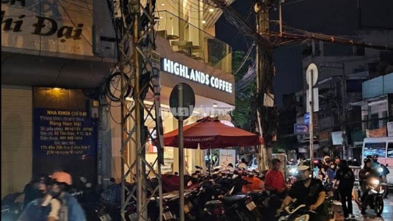 Highlands Coffee