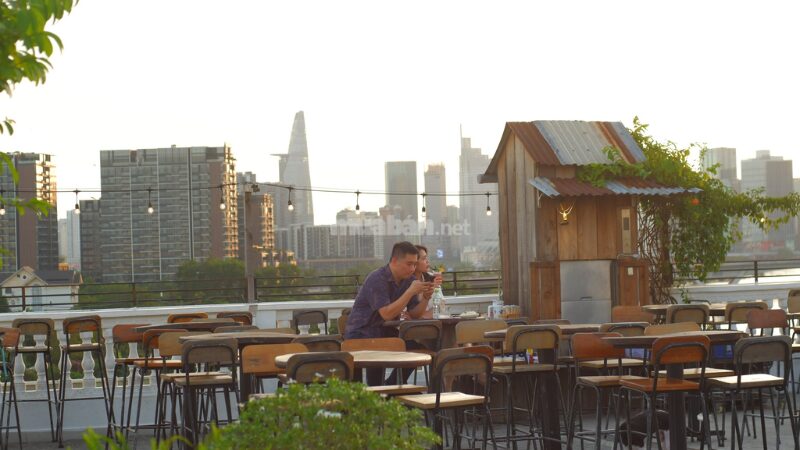 Chạng Vạng Rooftop là một trong những điểm check-in được yêu thích nhất tại Bình Thạnh