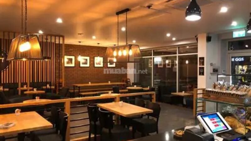 The Coffee House – Nguyễn Thái Bình, góc quán quen thuộc của sinh viên hay dân văn phòng